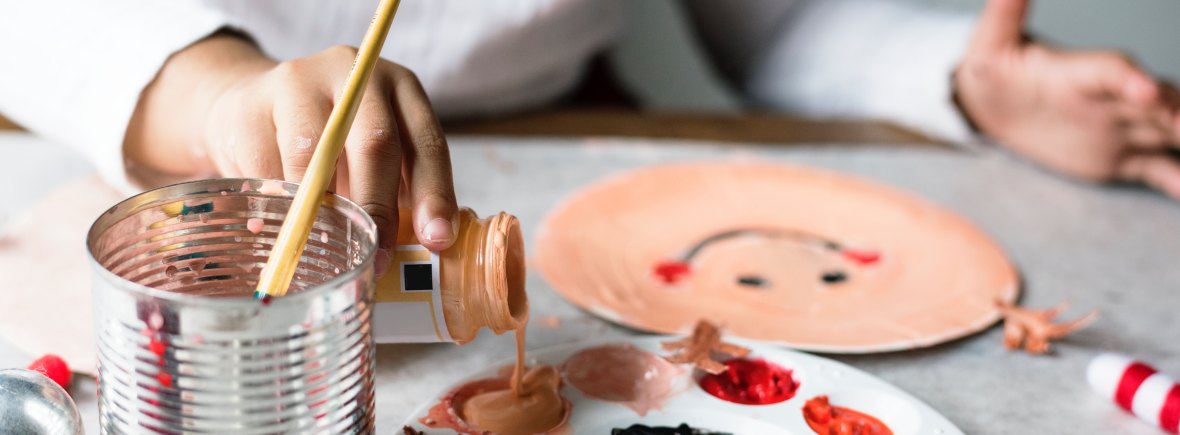 Приложни Ателиета със занималня "Фантазия"